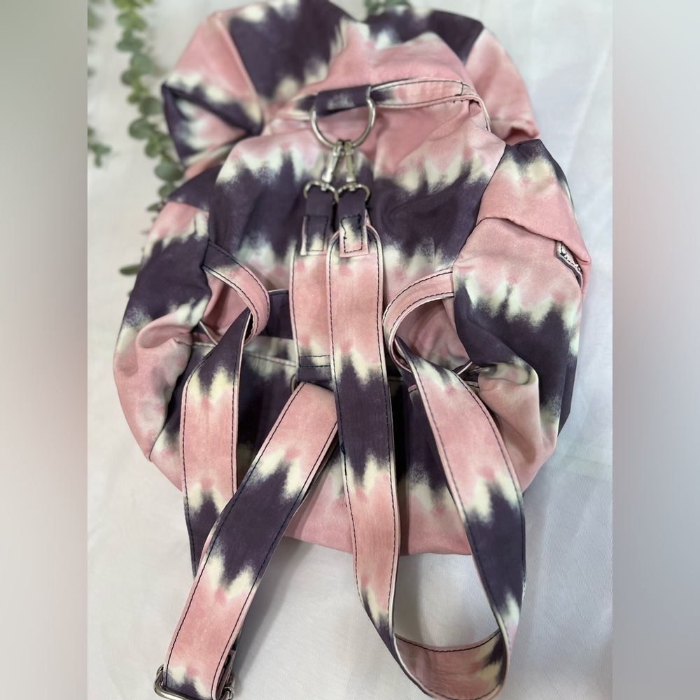 Ivory Ella Elephant Pink Purple Tie Dye Adjustable Convertible Backpack Bag EUC - Picture 8 of 8